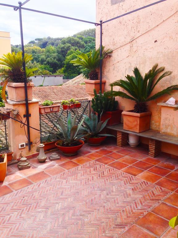 Apartment Trastevere Skyfall Rome