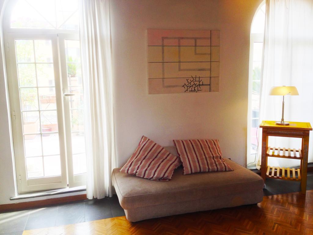 Apartment Trastevere Skyfall Rome